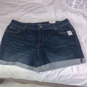 Size 18 dark wash blue Jean shorts
